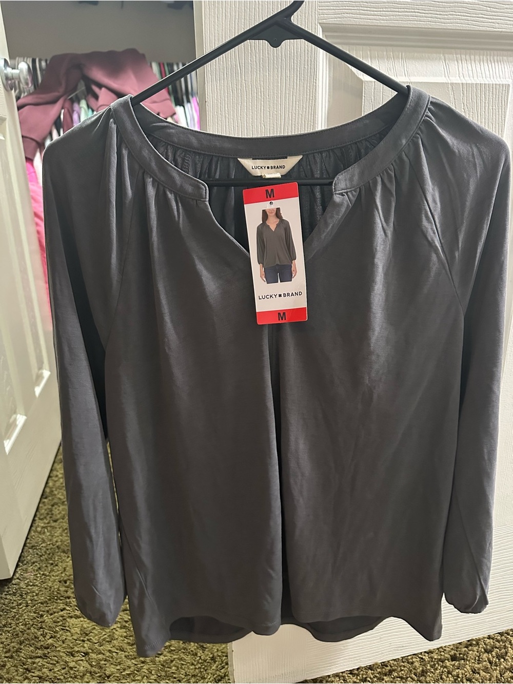 NWT Lucky Brand Women’s Charcoal Gray Long-Sleeve Blouse - M